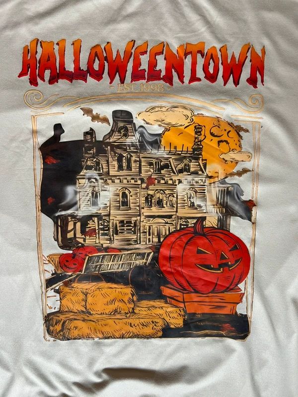 Halloweentown Movie T Shirt Medium Cream Disney Halloween Pumpkin Haunted House