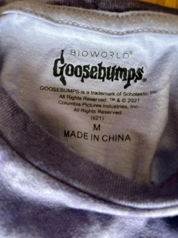 Goosebumps official T shirt blue tie dye horror book series graphic tee size M