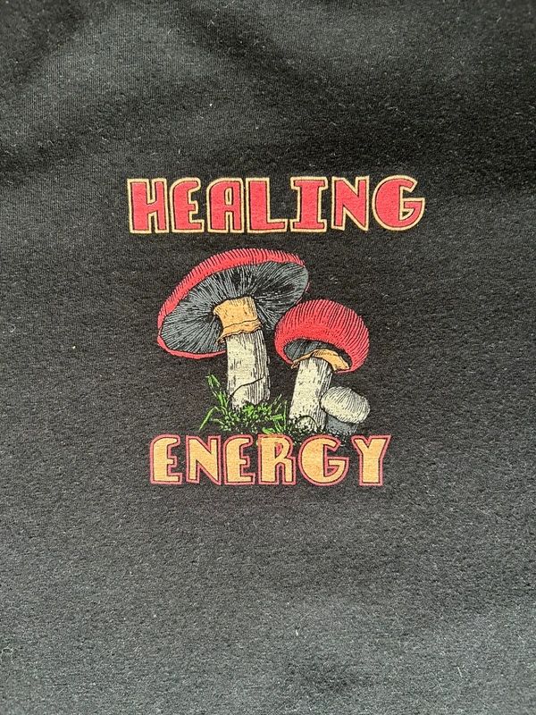 Healing Energy Mushroom Graphic T Shirt Medium Black