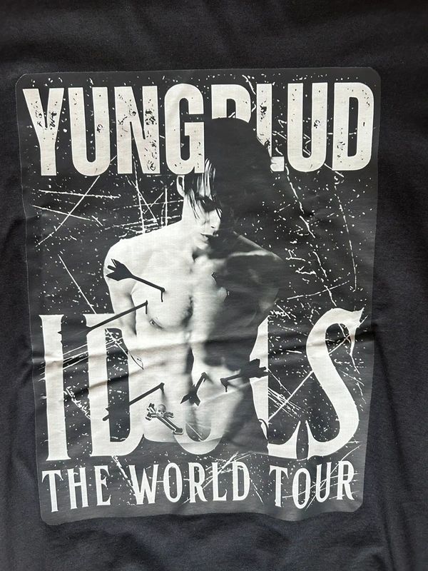 Yungblud Idols World Tour T shirt black graphic alternative rock tee size M